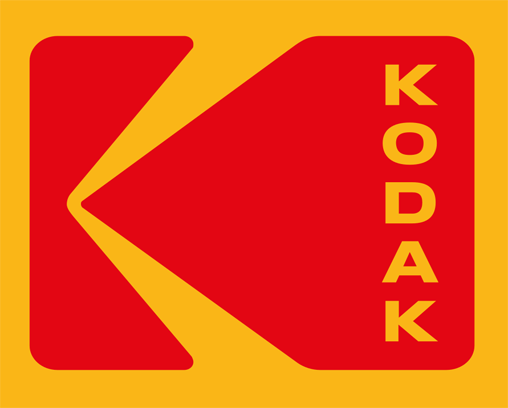 Nouveau logo Kodak, utilisé depuis le 19 octobre 2016, similaire à la version de 1971 à 2006, mais avec un lettrage vertical.

