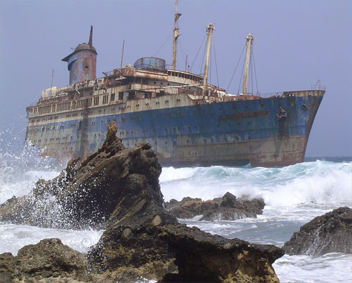 The shipwreck of SS American Star on the shore of Fuerteventura in 2004
