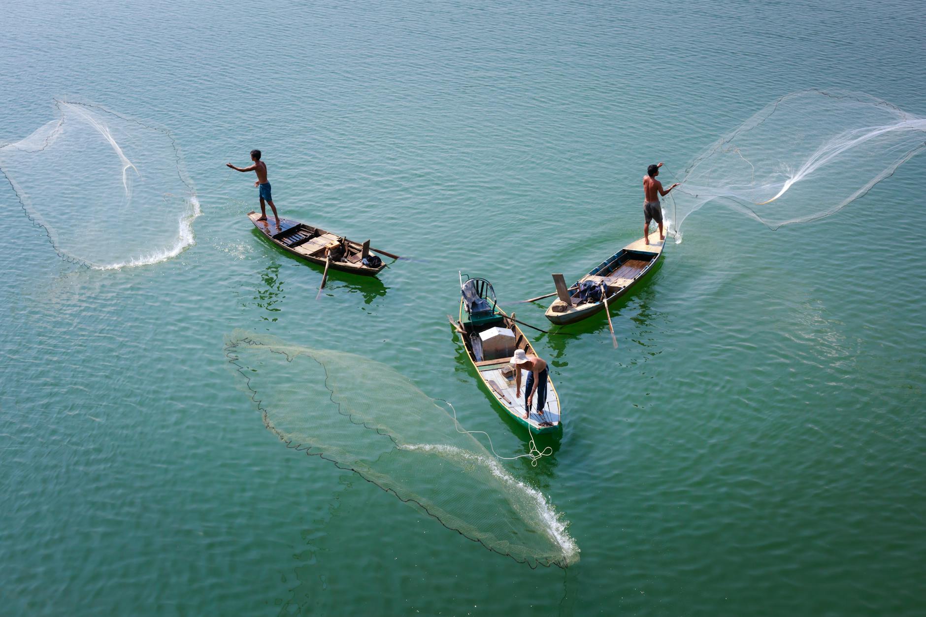 Foto de gente pescando