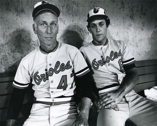 Cal Ripken Sr. et Jr. en 1982.
