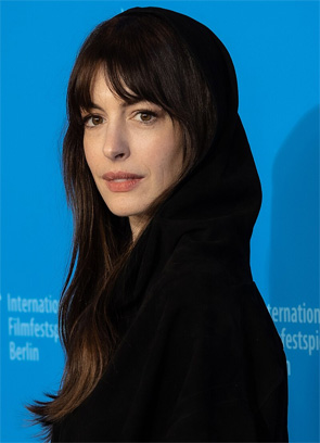 Actress Anne Hathaway at the Berlin Film Festival 2023.