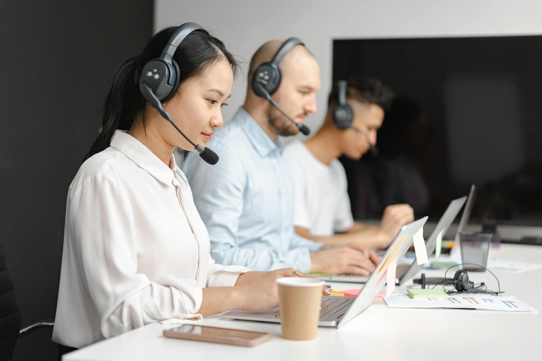 shallow focus of woman working in a call center