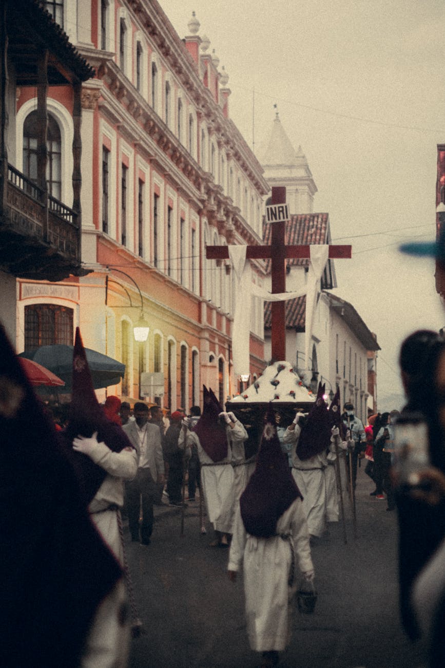 Gente caminando por la calle